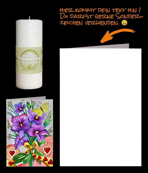 Olivenwachskerze mit Grußkarte Schmetterling im Veilchen-Blumenstrauss und roten Herzen